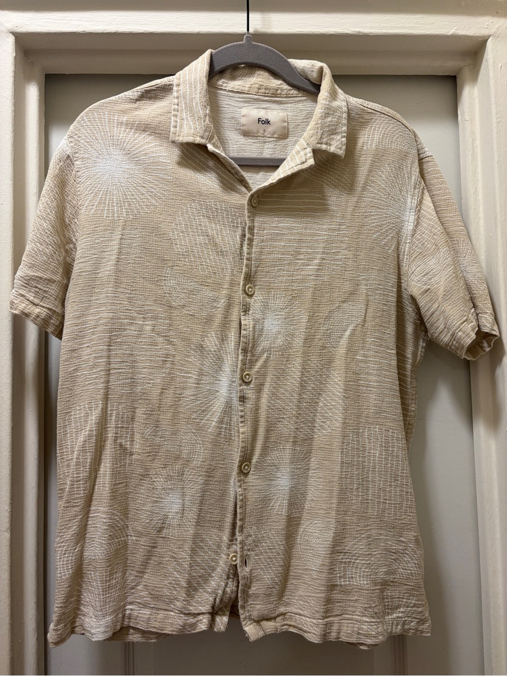 Folk Beige Short-Sleeve Lightweight Shirt Jacket with Starburst Motif